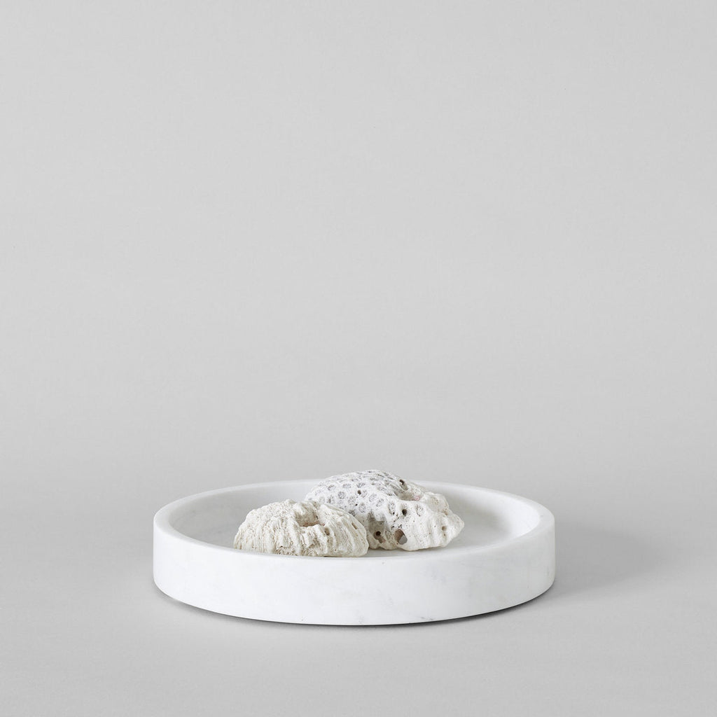 White Marble Cloche Base - Bloomist