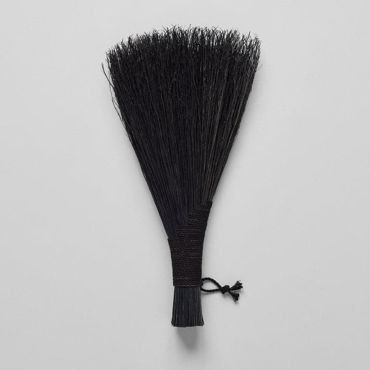 Wing Hand Broom - Bloomist