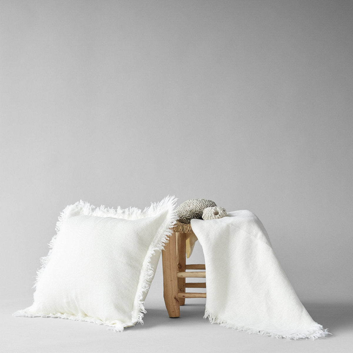 Linen Pillow in White 20x20 - Bloomist