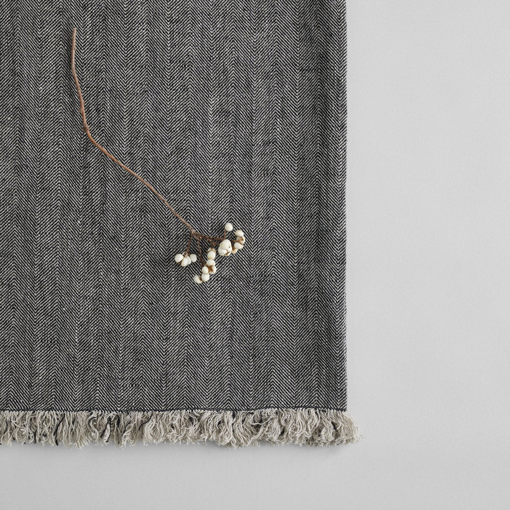 Linen Throw in Charcoal - Bloomist