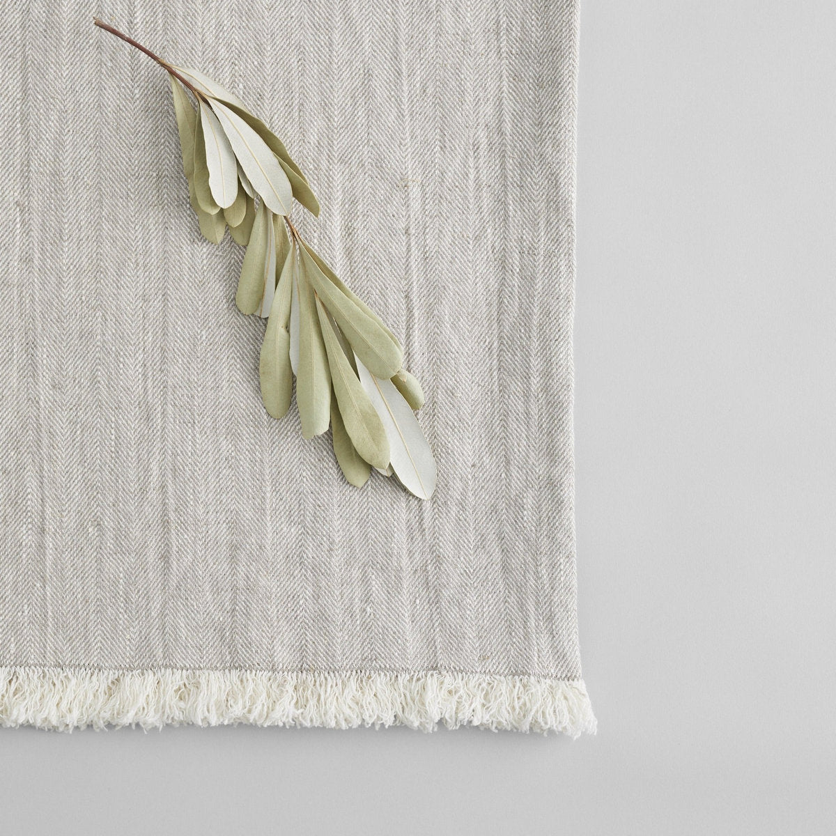 Linen Throw in Natural - Bloomist