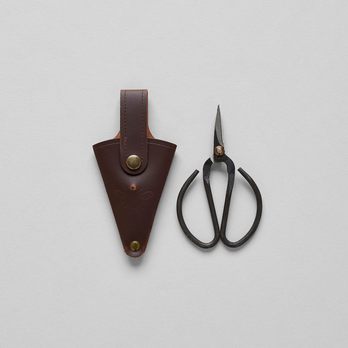 Artisan Gardening Tool Kit with full-sized gardening scissors with recycled leather pouch