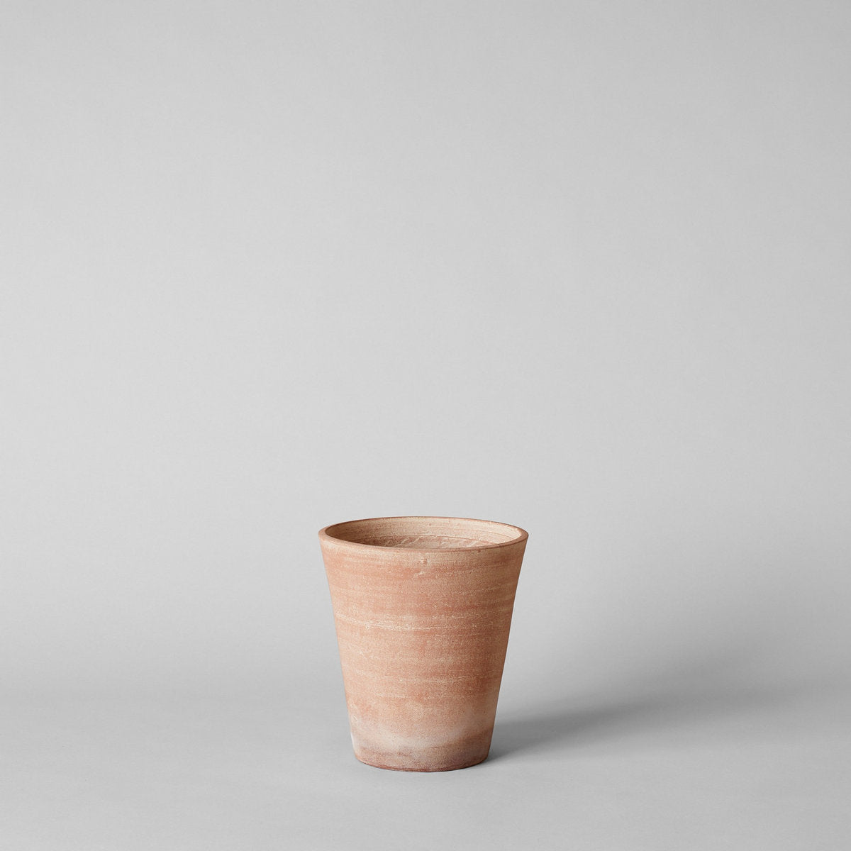 Studio Planter, Whitewash - Bloomist