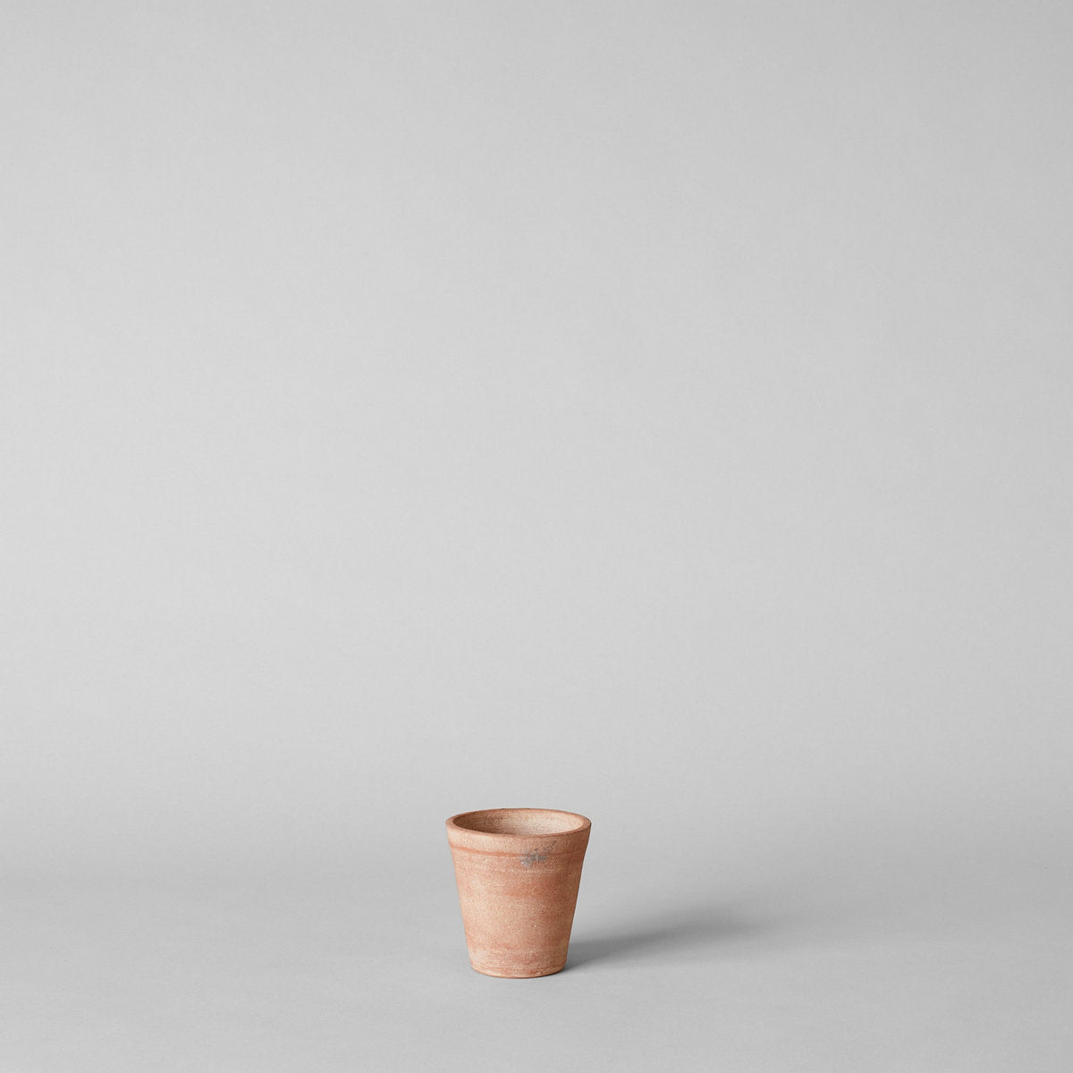 Studio Planter, Whitewash - Bloomist