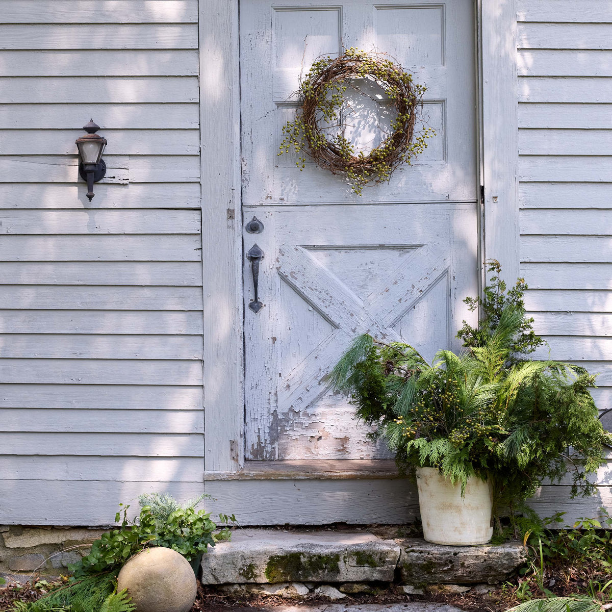 Basic Planter, White Patina - Bloomist