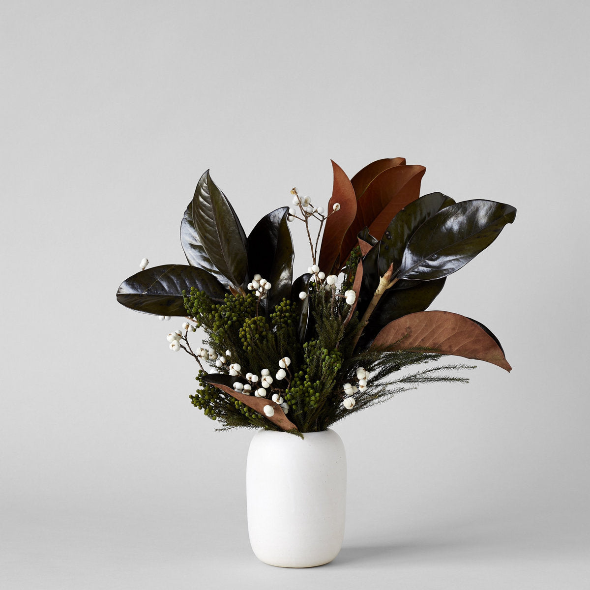 Oval Vase In Eggshell - Bloomist