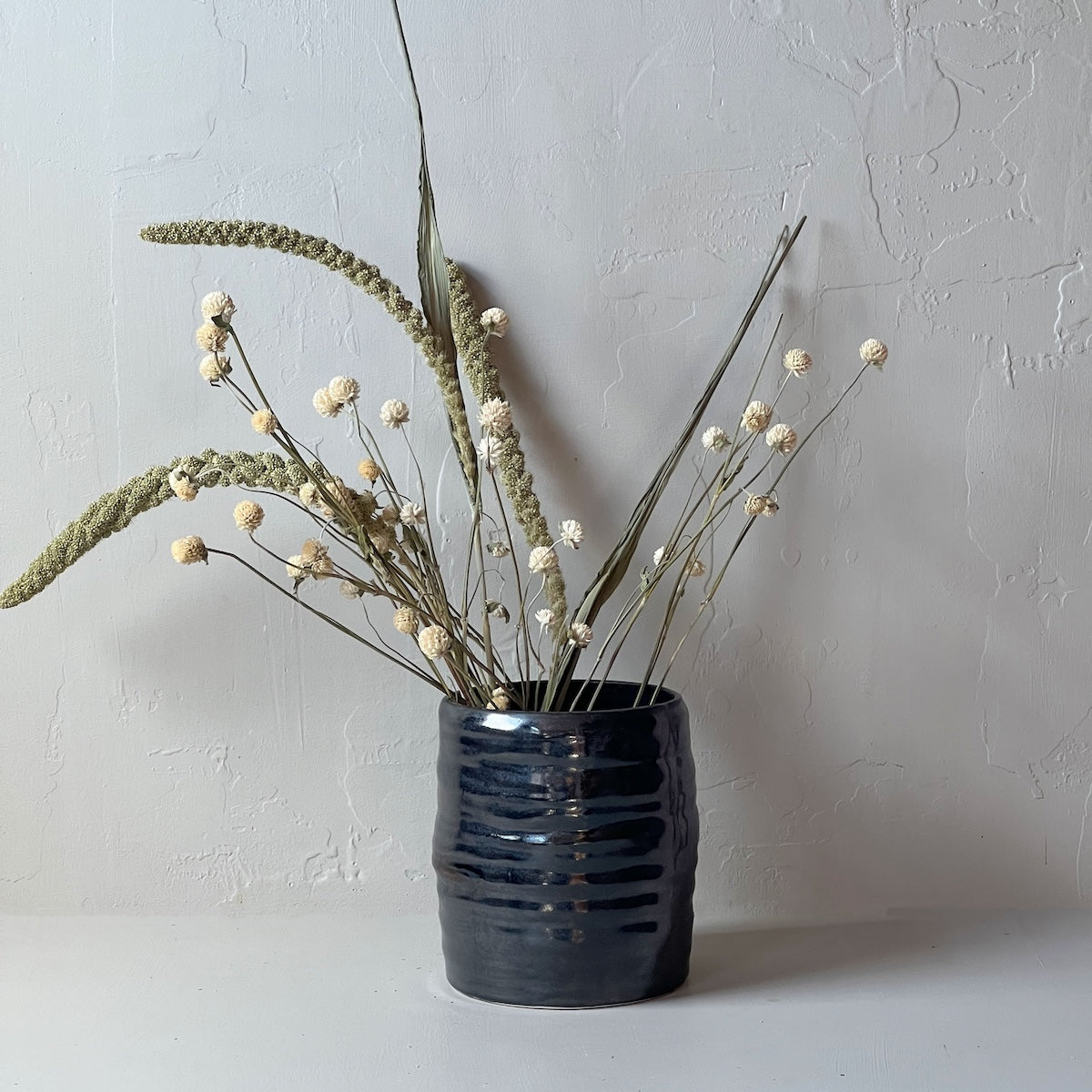 Bare Vessels, Mussel