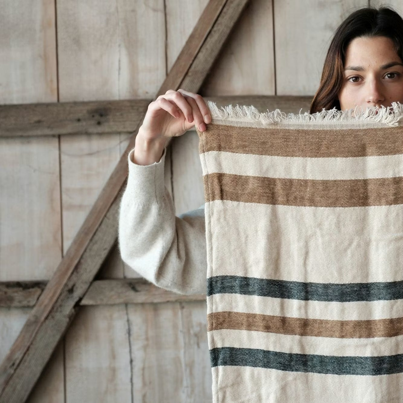 Fouta towels woven in Belgium from 100% linen with a washed finish that softens with every wash