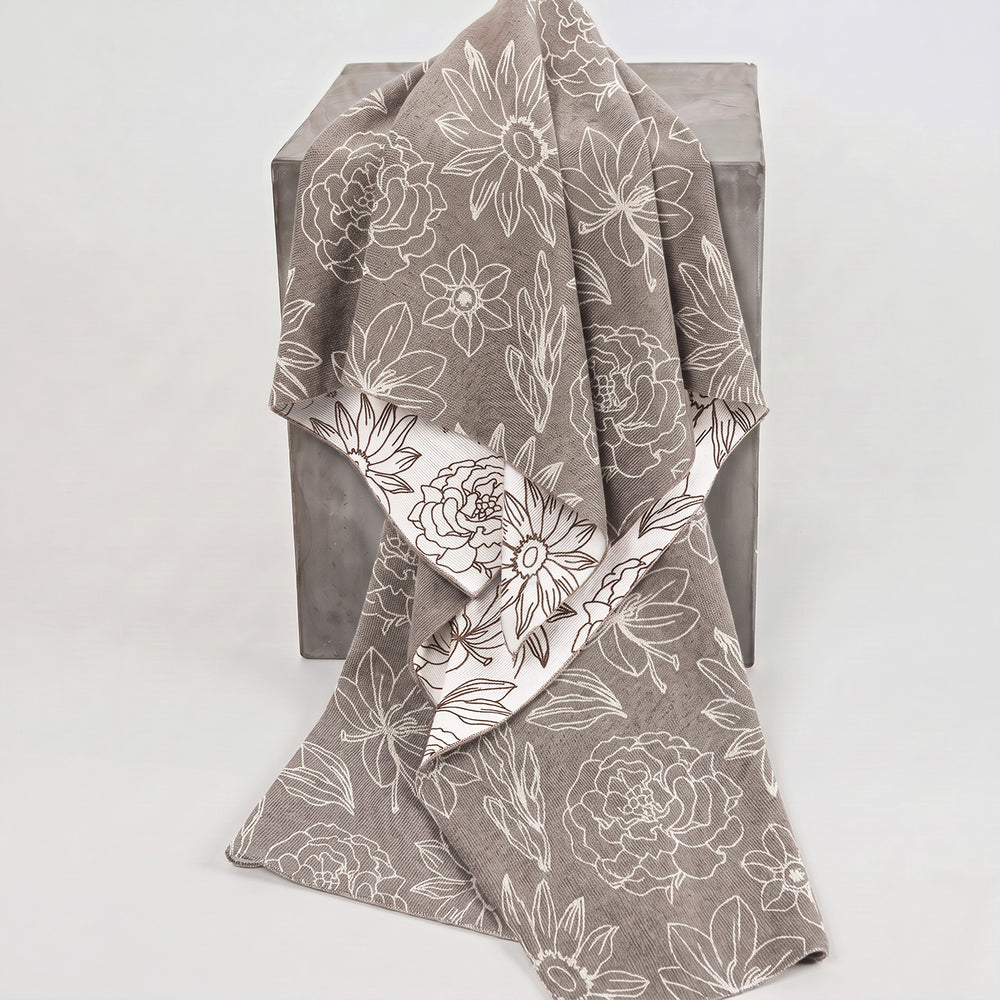 [PRE-ORDER] The Flora Cashmere Throw