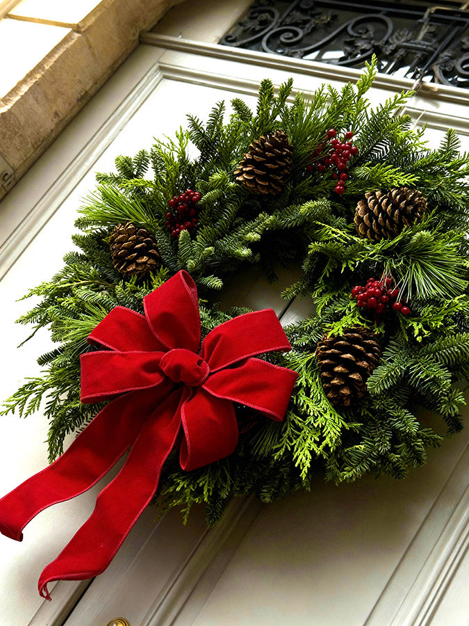 Classic Fir Holiday Wreath, 30"