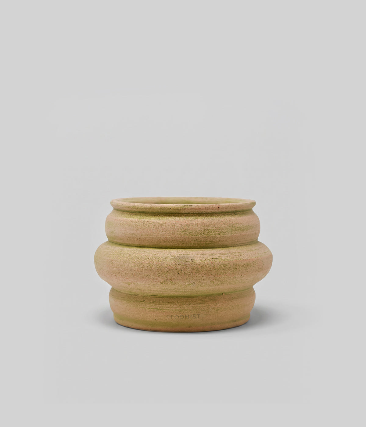 Basin Terracotta Pot, Greenwash