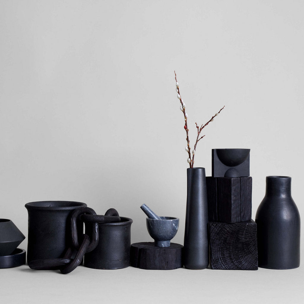 Black Novah Pitcher - Bloomist