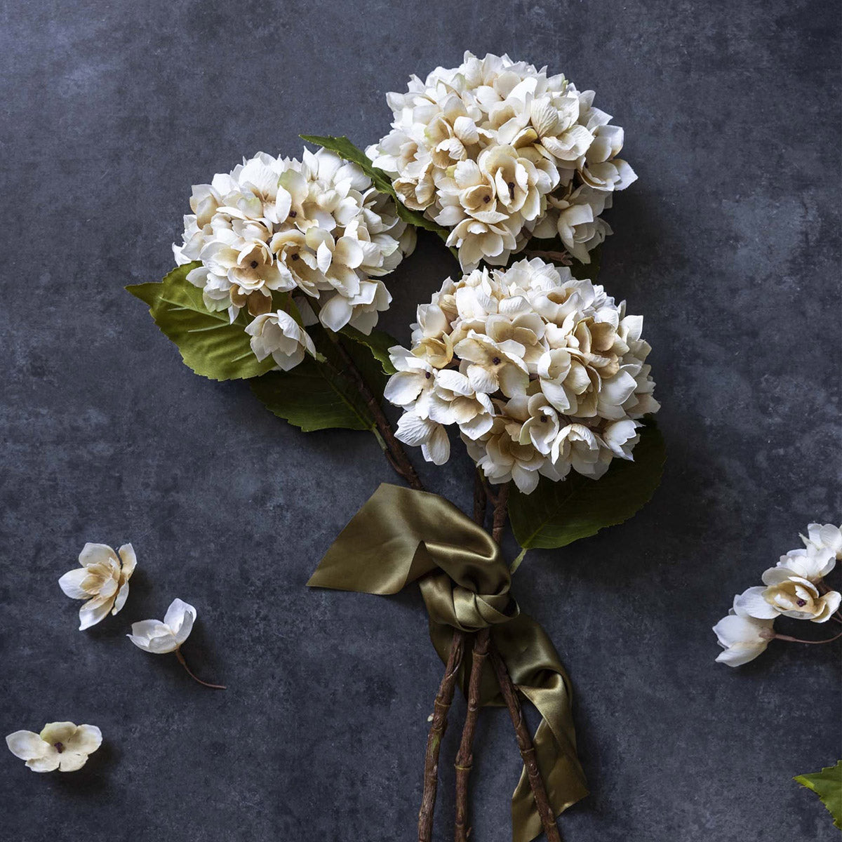 Artificial champagne hydrangea flower for bouquets and wedding displays