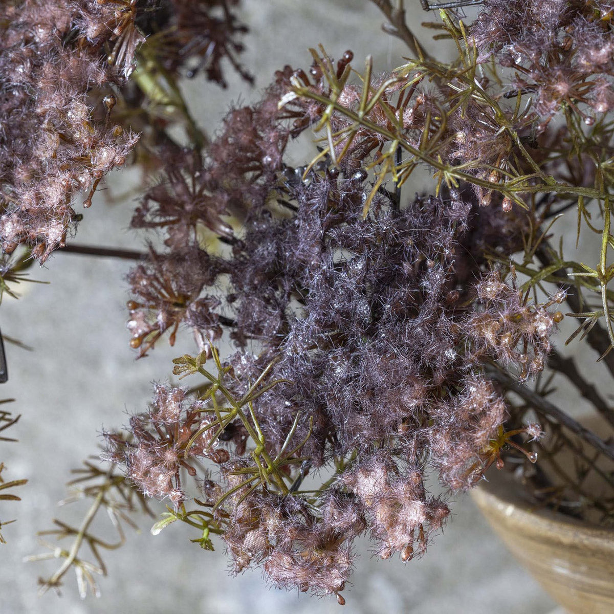 Realistic queen anne lace purple with polyester blooms on a bendable wire stem