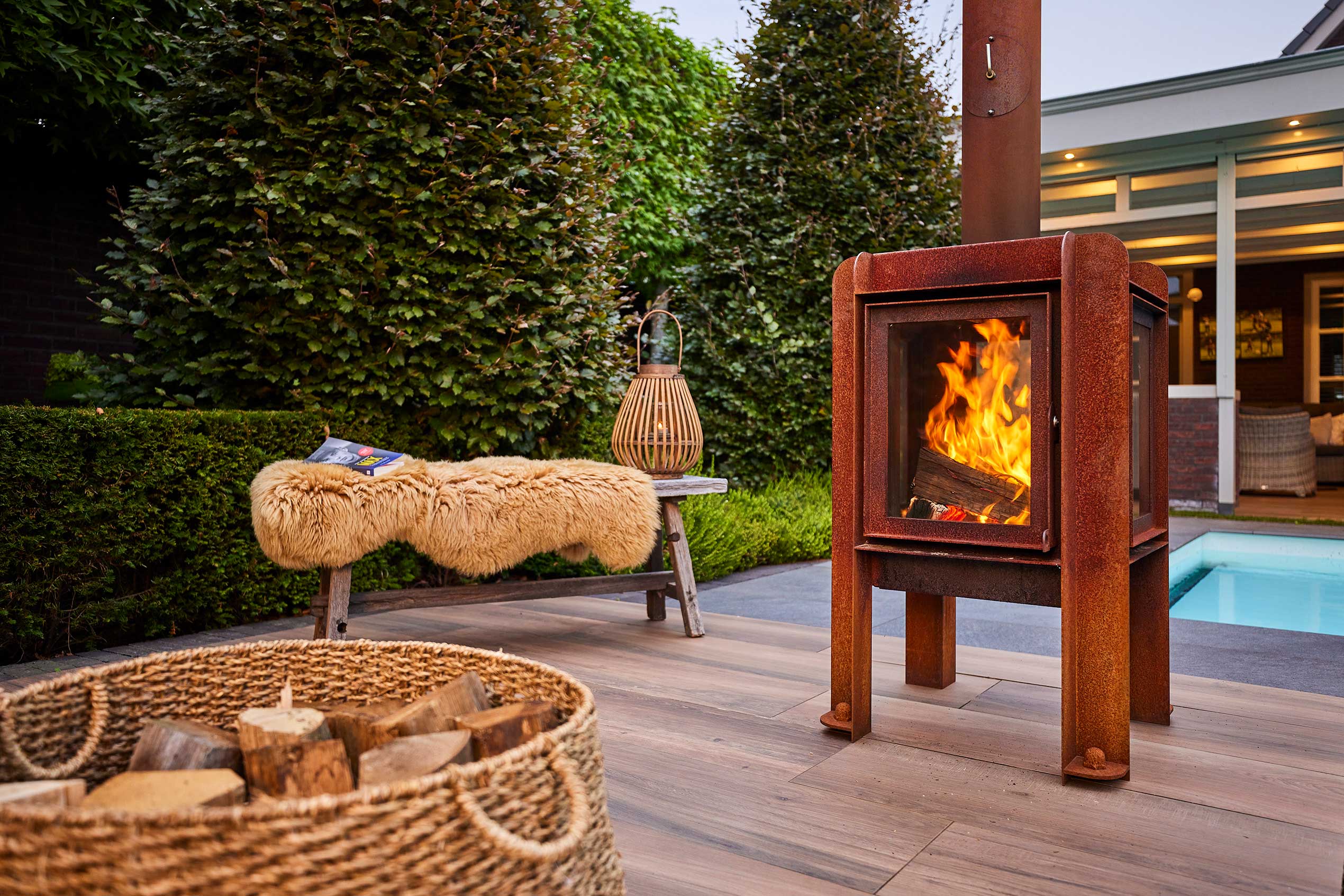Fennek Outdoor Wood Burning Fireplace | Dutch-Designed Fireplace