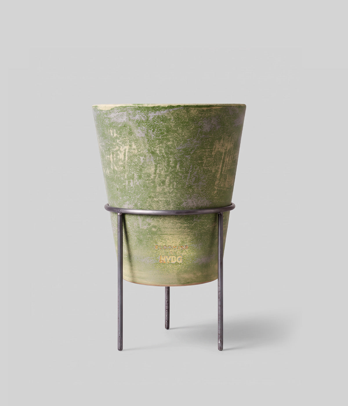 Large Bloomist x NYBG Garden Sage terra cotta planter with pale surface variation displayed on a metal plant stand