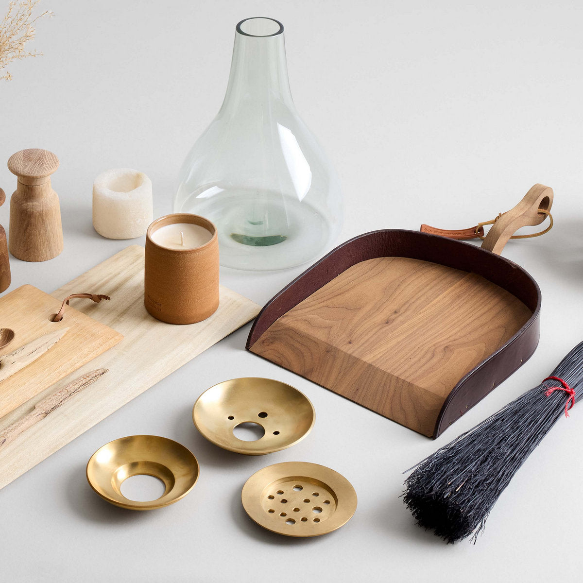 Recycled Glass Decanter - Thumbnail 3