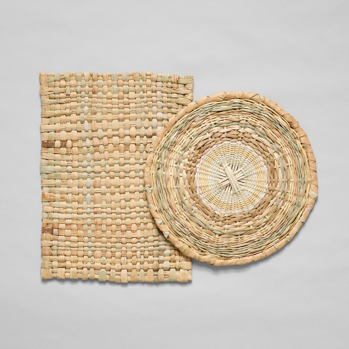 Itza Wood Set of Four Woven Mixed Fibers Placemats