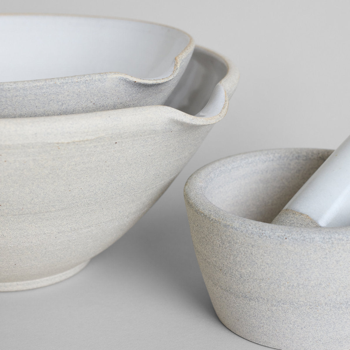 Sheldon Ceramics Vermont Stoneware Mixing Pour Bowl - Thumbnail 5