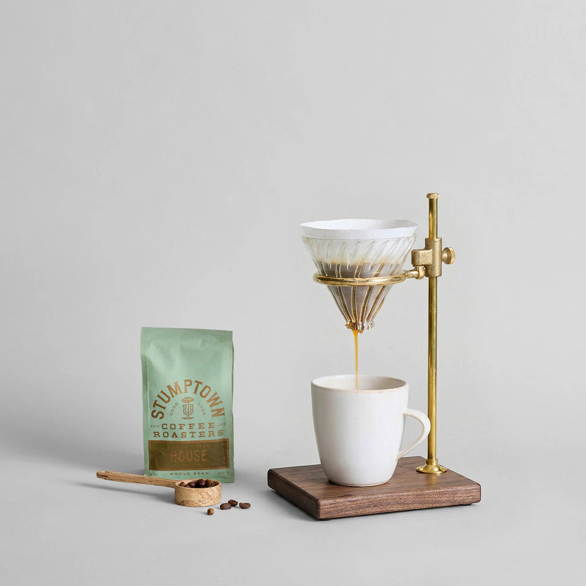 minimalist pour over stand