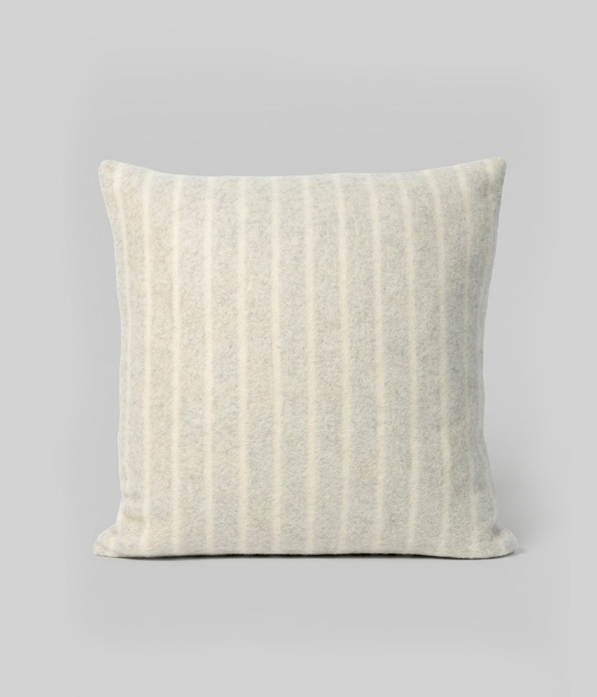 Lee 23x23 Shoji Ivory Stripe zero dye tone-on-tone colorway