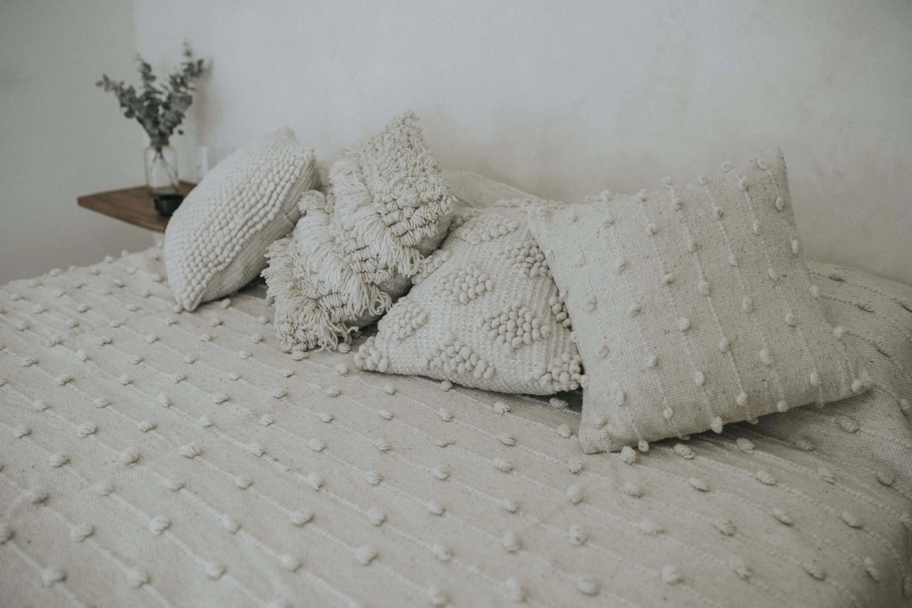 20x20 pillow with raised horizontal bands of looped fringe
