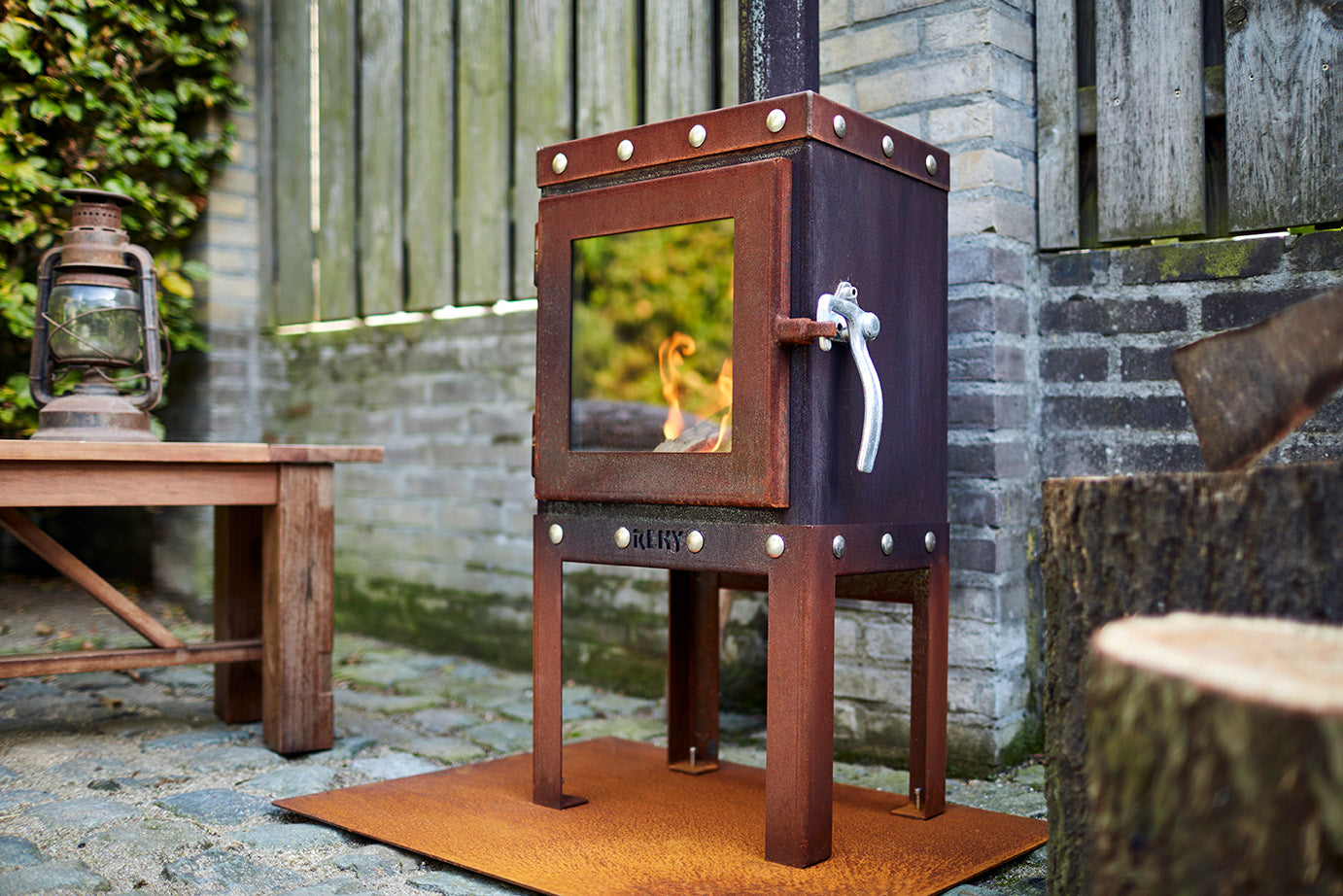 Weather Resistant Piquia Wood Stove