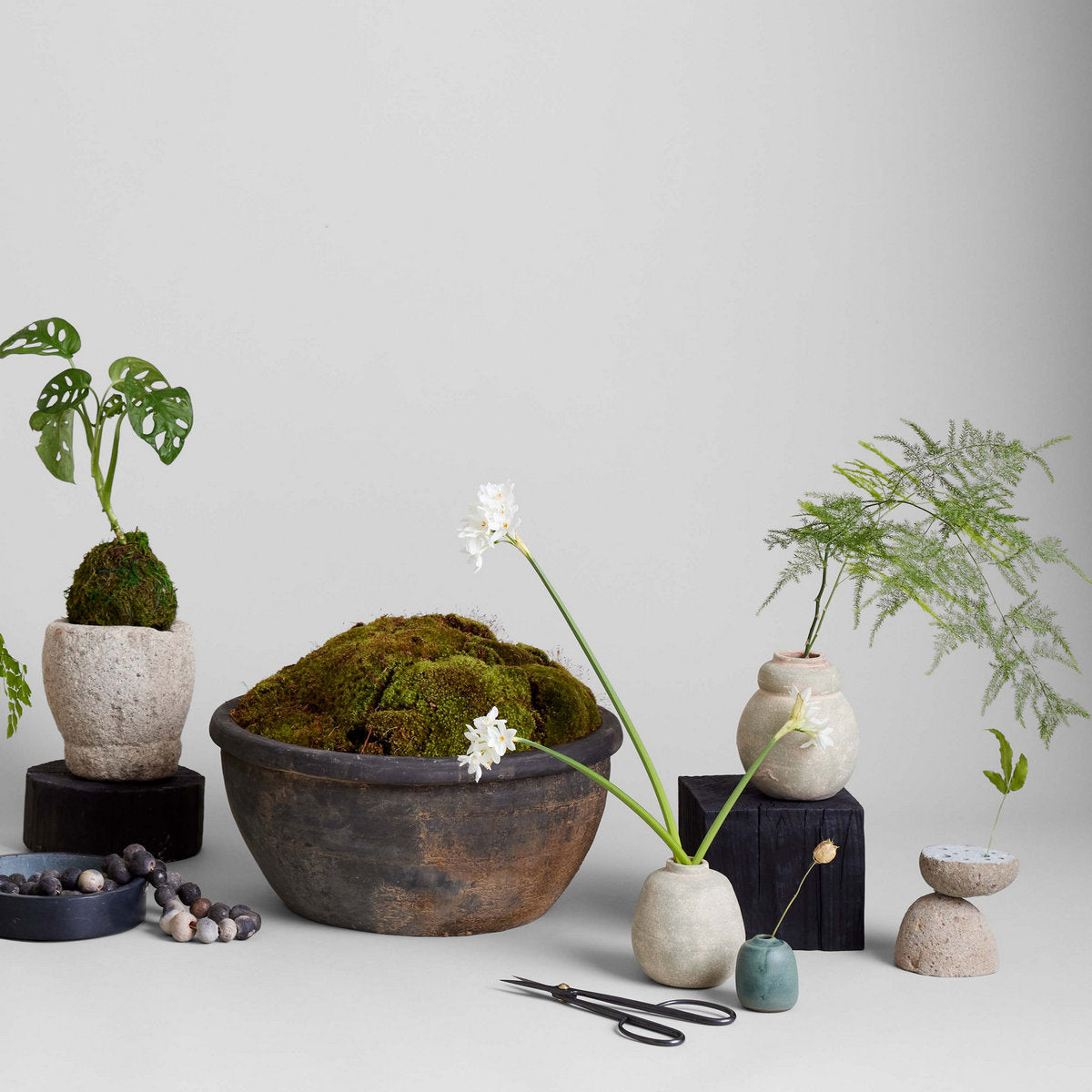 Stoneware Bud Vases, Set of 3 - Bloomist