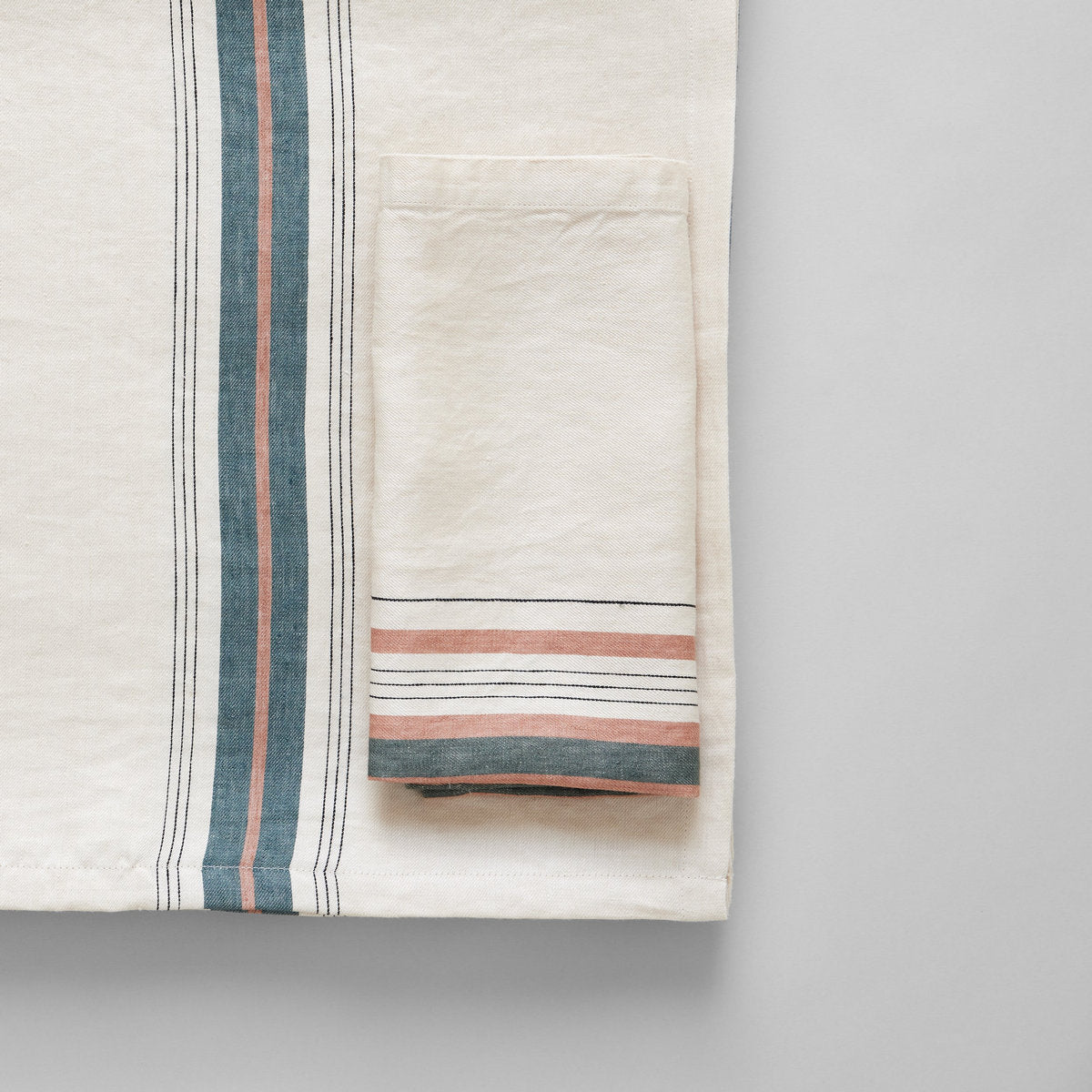 Gypsum Stripe Linen Tablecloth - Thumbnail 4