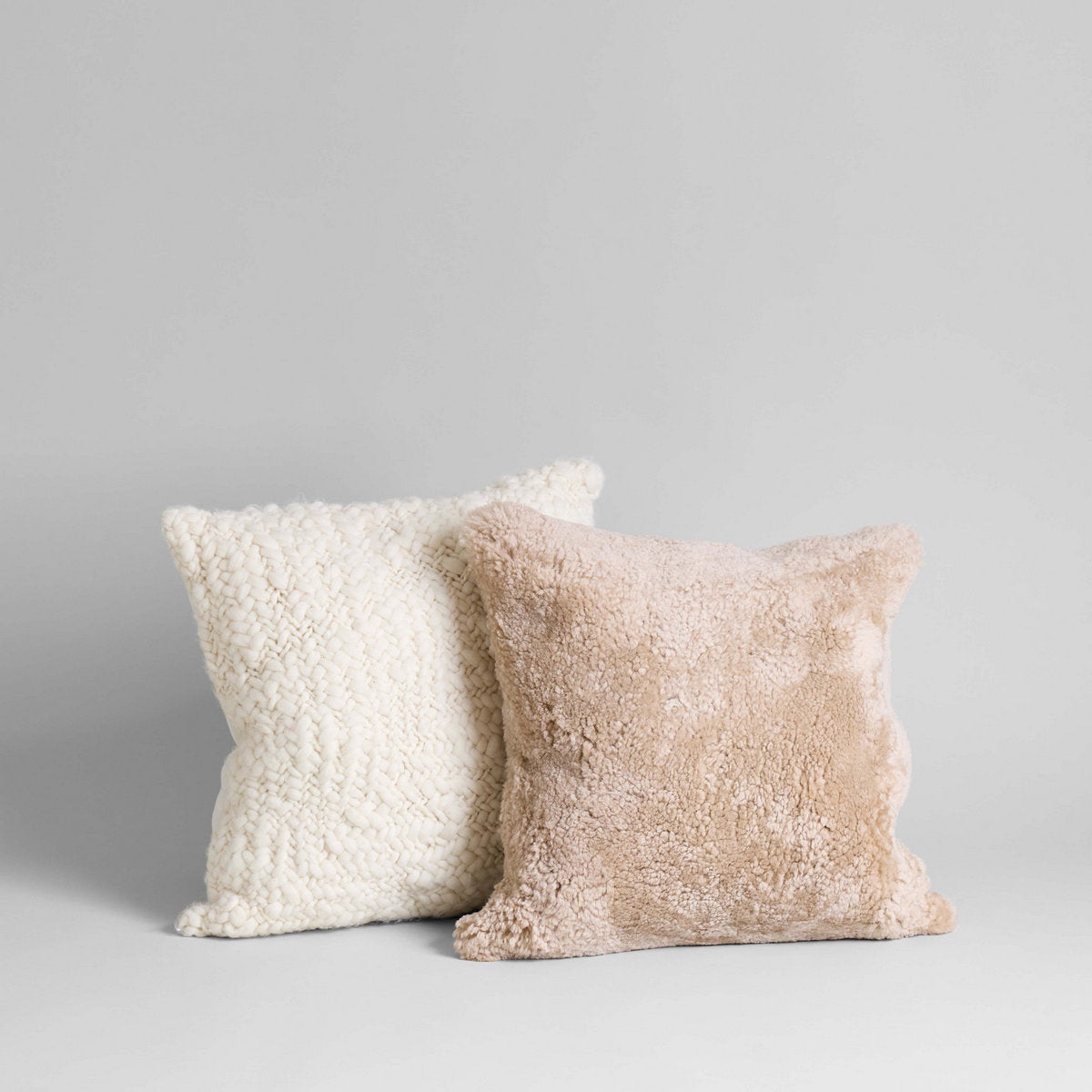 Nube Handwoven Wool Pillow in Ivory, 22" x 22" - Bloomist