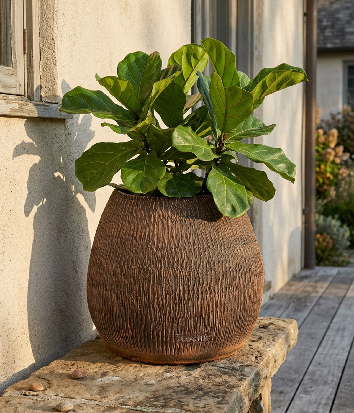 Reed Planter, Dark Wash Finish