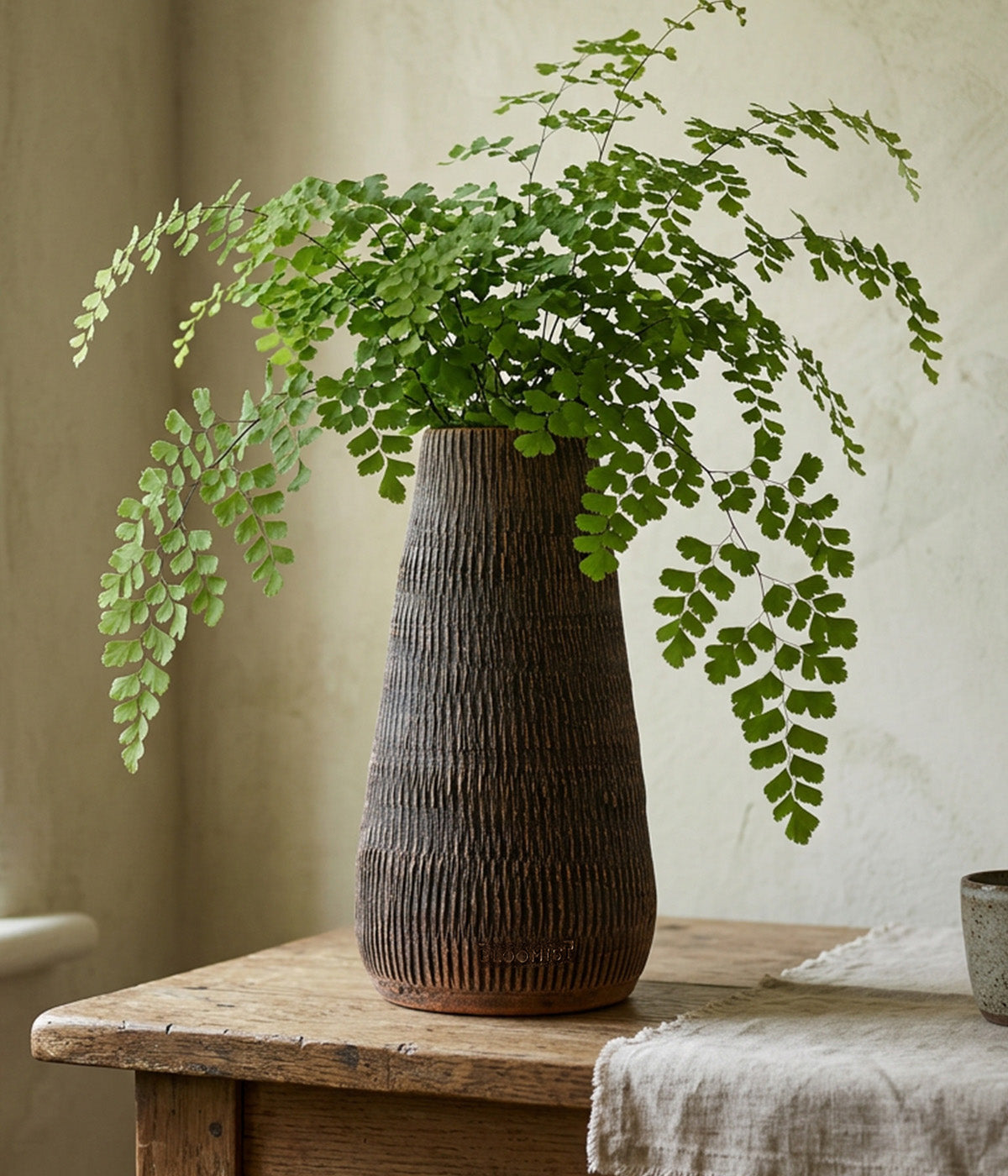 Reed Planter, Dark Wash Finish