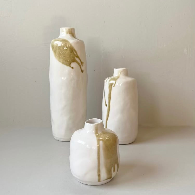Wabi Vases in Snowflake, Splash Toffee - Bloomist