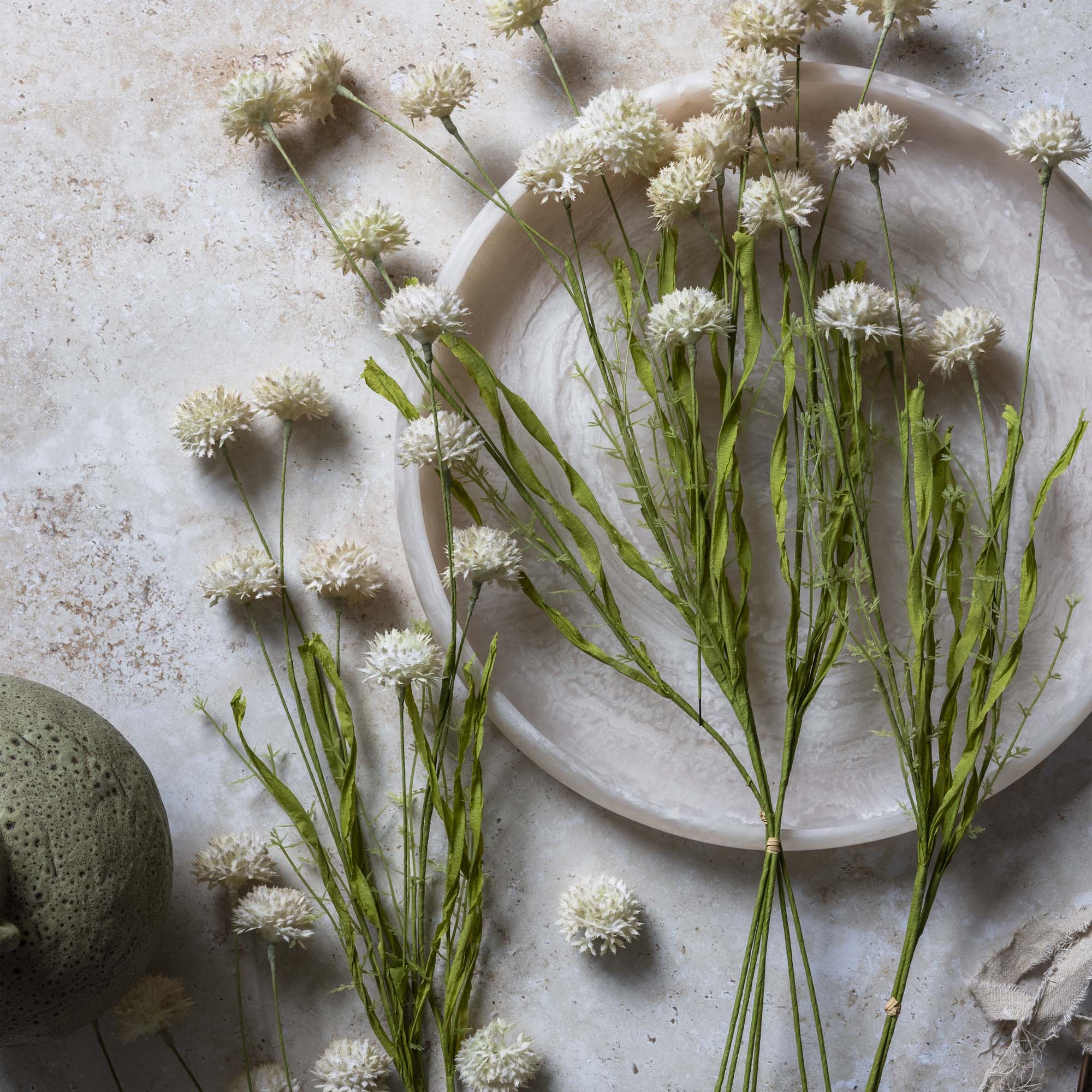 Artificial Melaleuca, Cream – Large faux stem with softly spiky cream flower heads.
