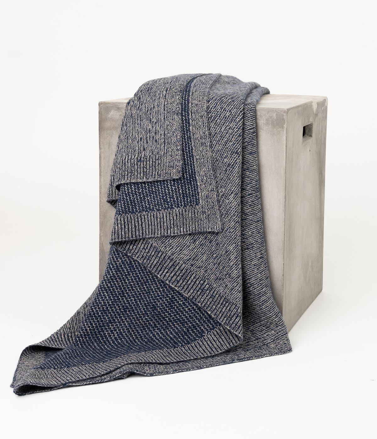 Cobalt and Platinum Yak Down Beehive Knit Throw - Thumbnail 2