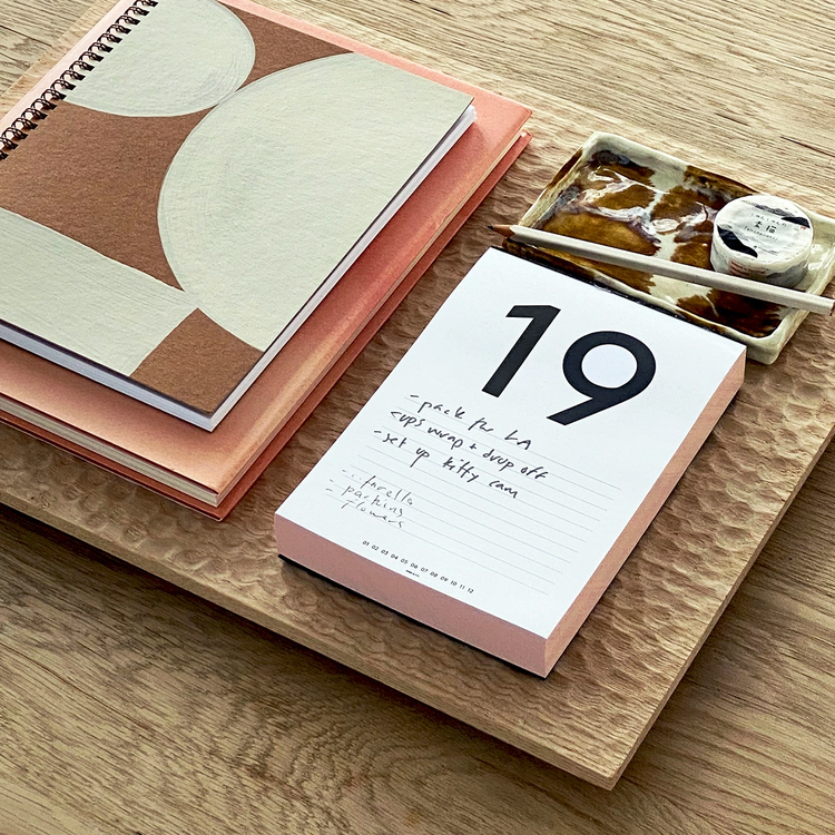 Daily Calendar Pad - Bloomist