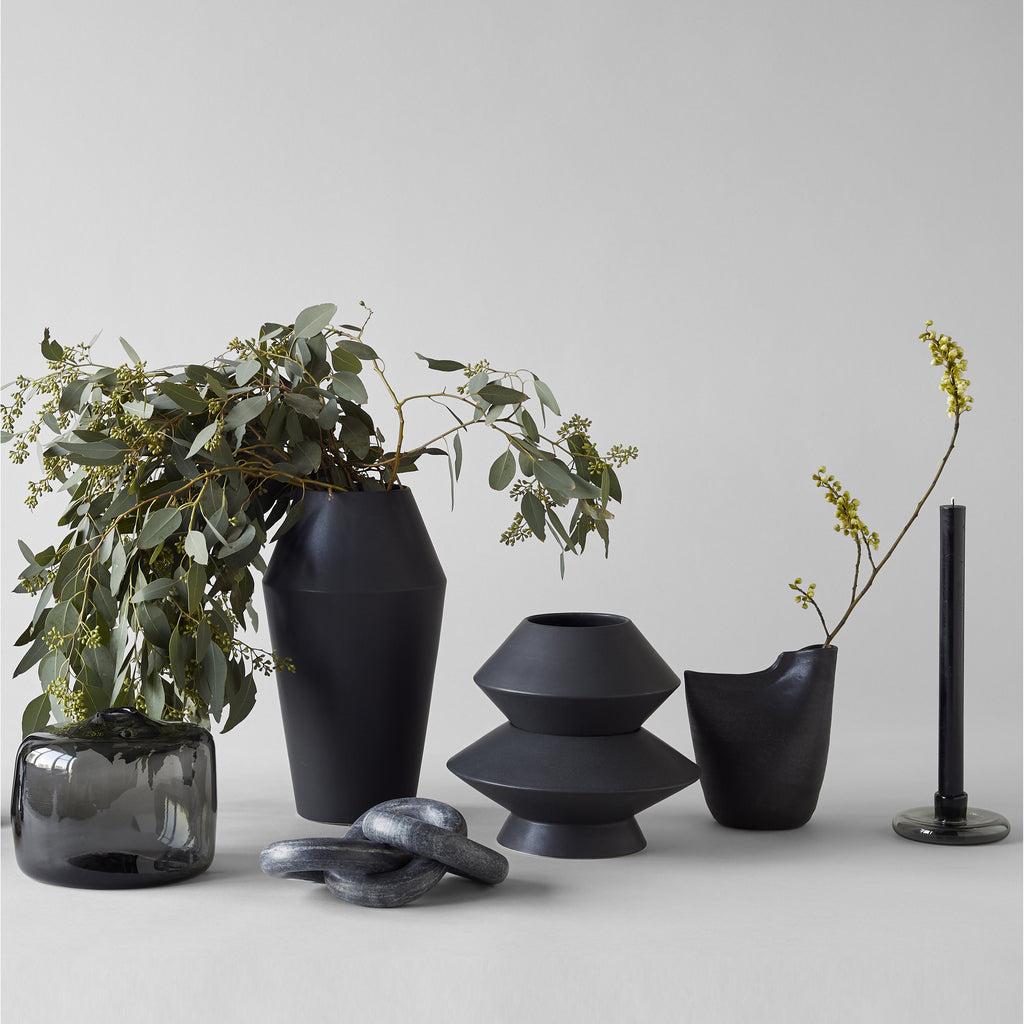 Medium Kado Vase, Matte Black - Bloomist