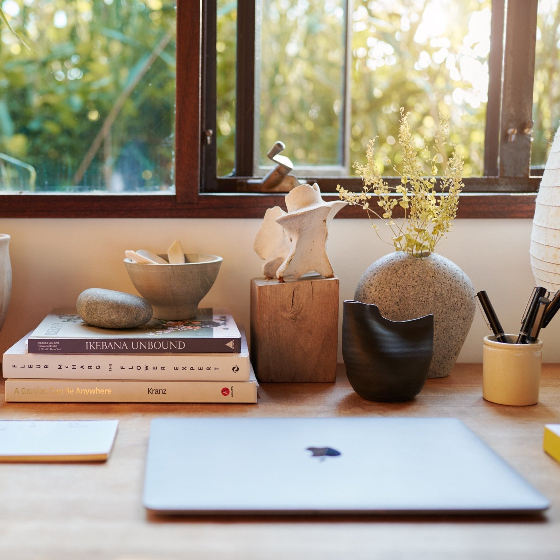 Bird Vase, Black - Bloomist