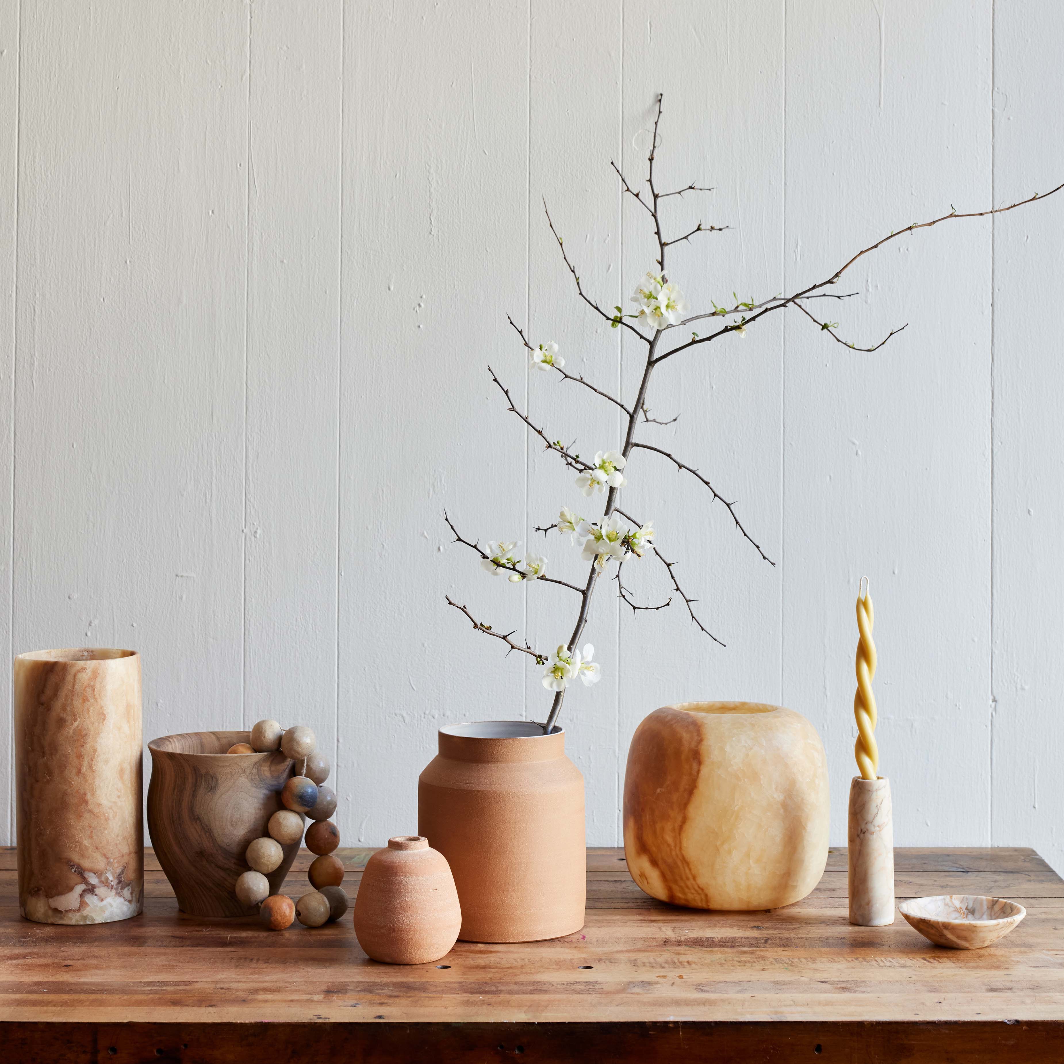 Round Amber Alabaster Candleholder - Bloomist